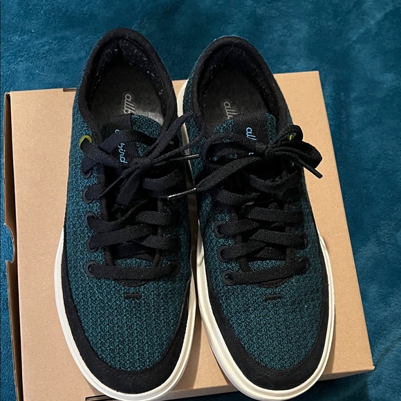 allbirds Shoes - Allbirds Teal and Black Casual Sneakers